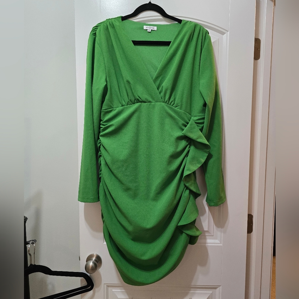 Elegant Green Ruched Dress XL Area Stars